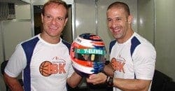 Barrichello e Kanaan mostram capacete mesclado