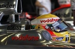 Hamilton retorna aos testes pela McLaren