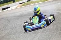 Paranaense de oito anos quer conquistar o sétimo título da carreira