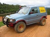 Miyake e Fragoso testam novo carro no Brasil Off Road Park