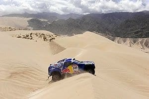 Dakar cruza a linha de chegada na América do Sul