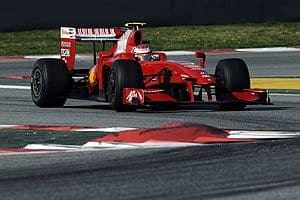 Ferrari enfrenta problema no arrefecimento do KERS