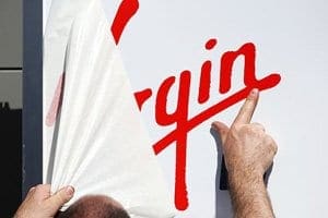 Virgin pintará o carro da Brawn, mas por enquanto coloca adesivos
