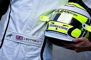 Button comemora a pole-position conquistada na Austrália