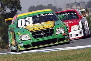 Iserhard lidera último treino desta quinta em Curitiba