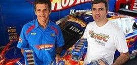 Super colecionador visita equipe Hot Wheels Racing