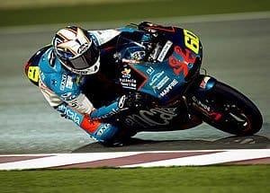 Aspar abre o fim de semana liderando no Qatar