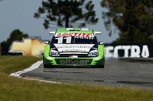 Nonô Figueiredo fecha treino livre em terceiro