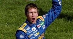Carl Edwards garante a pole em Nashville