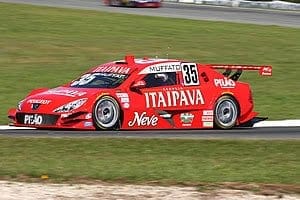 Itaipava Racing Team larga em 17º e 21º em Curitiba
