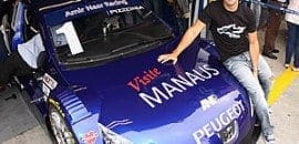 Antonio Pizzonia se aproxima da liderança do campeonato