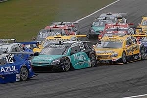 Estreante, Negrão sobe para o 8º lugar na classificação