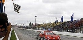 Valdeno Brito comemora liderança do campeonato