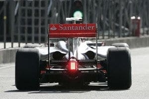Discreto, Hamilton elogia novo difusor traseiro