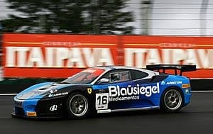 Khodair/Hahn lideram último treino livre