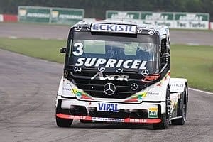 Geraldo Piquet é o pole em Fortaleza