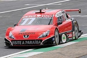 Valdeno Brito fecha sexta-feira com o melhor tempo em Brasília