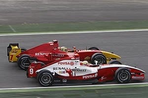 Com super largada, Lucas ainda enfrenta problemas