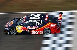 Cacá e Serrinha: Sexta sem stress em Santa Cruz