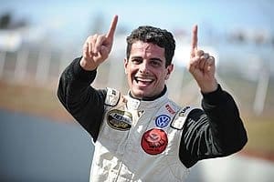 Júlio Campos larga na frente em Santa Cruz do Sul