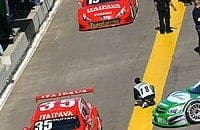 Itaipava Racing Team parte da 7ª e 9ª filas em Santa Cruz