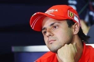 Massa não culpa o uso do KERS na luta da Ferrari