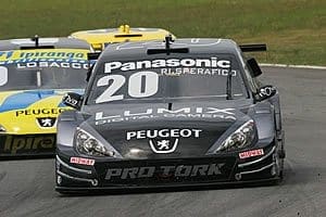 Sperafico volta a pontuar em Interlagos