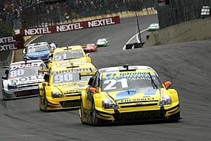 Thiago Camilo lamenta problema na roda traseira esquerda