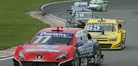 Pit-stop tira Valdeno da zona de pontos em Interlagos