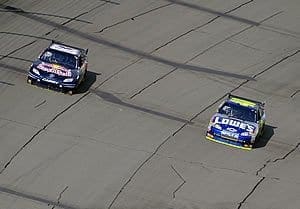 Brian Vickers, depois de tantas poles, vence a primeira no ano