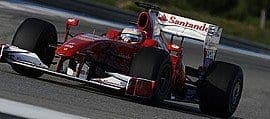 Santander domina nova pintura da Ferrari