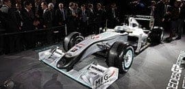 Mercedes GP apresenta as cores do seus carros para 2010