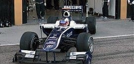 Sem apresentação formal, Williams estreia o FW32