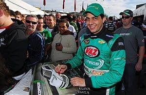 Pedro Gomes sofre forte batida, mas passa bem