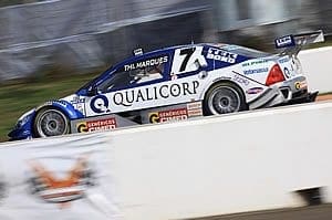 Erros alheios prejudicam Qualicorp Racing