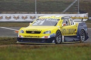 Lucas Finger sobe no pódio no Velopark