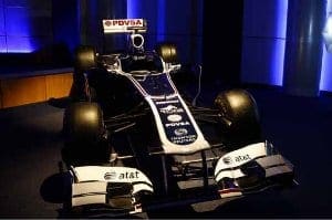 Williams revela as cores do seu carro para a temporada 2011