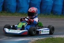 Sabrina Kaory leva torcida ao delírio em Curitiba