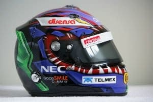 Kobayashi correrá com capacete desenhado pelo Linkin Park