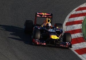 <b>Vettel lidera primeiro dia de testes em Barcelona</b>