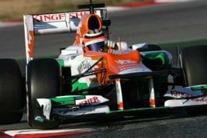 <b>Nico Hulkenberg lidera segundo dia de testes em Barcelona</b>