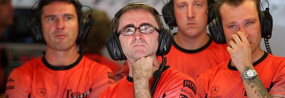 Mercedes continua tentando contratar Paddy Lowe