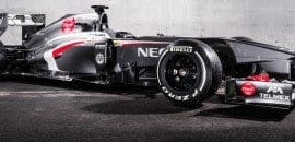 <b>Sauber apresenta o C32, carro com o qual disputará a temporada 2013</b>