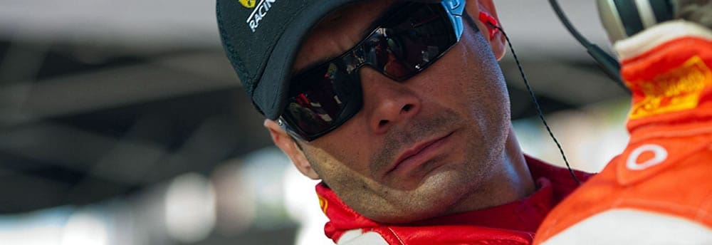 Jaime Melo pilota caminhão Volvo nos testes em Interlagos