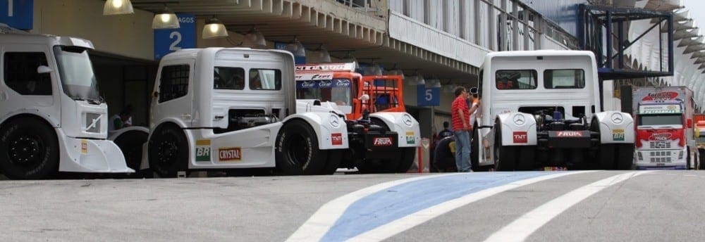 Equipes concluem testes preparatórios em Interlagos