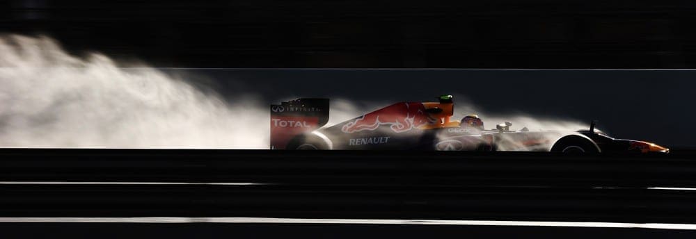 Webber voa e assegura melhor tempo do dia em Barcelona nesta quinta-feira