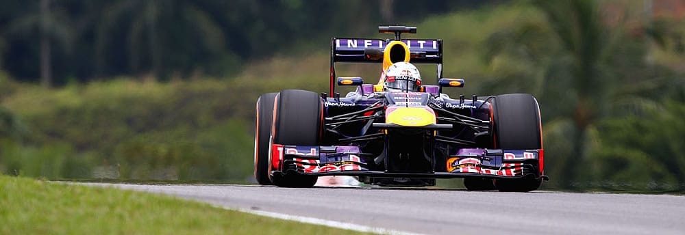Sebastian Vettel lidera último treino livre em Sepang