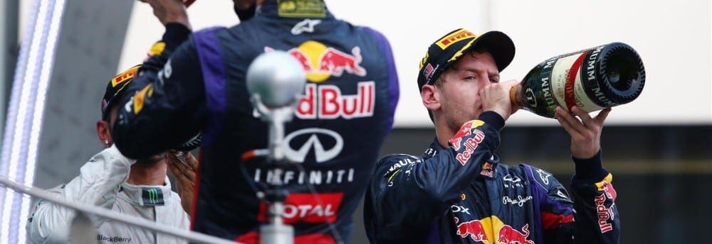 Sebastian Vettel pede desculpas à Red Bull por desrespeitar ordem de equipe