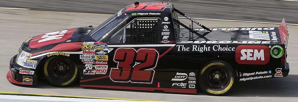 Estratégia errada tira chance de top 3 de Miguel Paludo em Martinsville