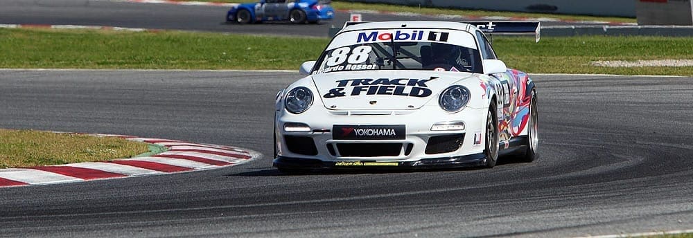 Rosset cumpre a promessa e faz o “hat trick” para a filha em Barcelona